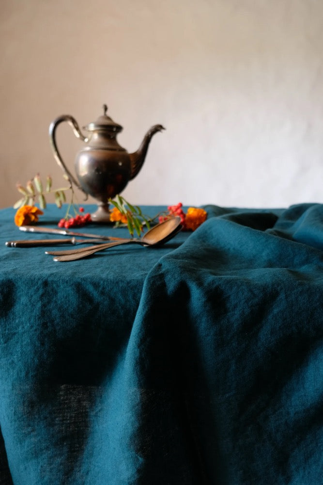 Linen tablecloth, Custom tablecloth