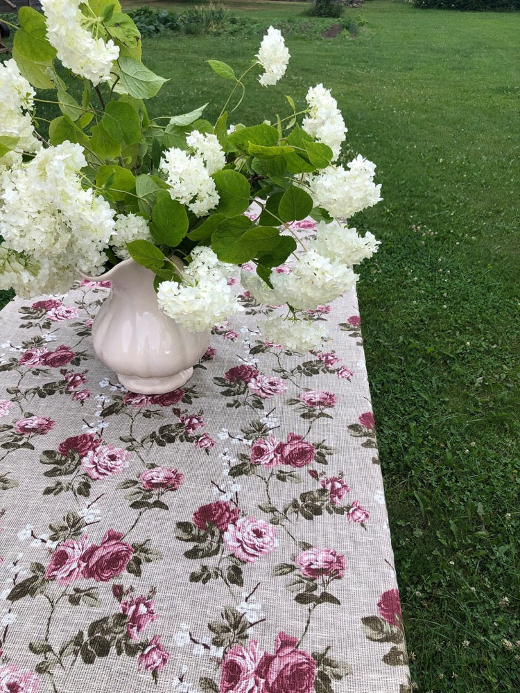 Linen tablecloth with Roses, Flower print, Custom tablecloth, Linen table cloth, Round tablecloth, Floral Tablecloth